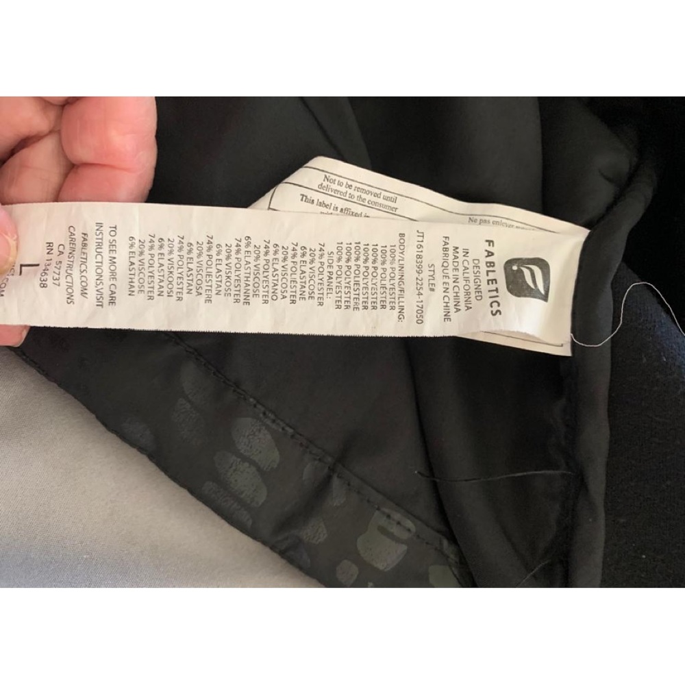 Fabletics women’s jacket - Picture 8 of 10